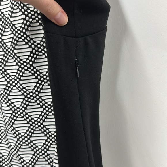 Calvin Klein black and white dress 4 - Picture 4 of 6